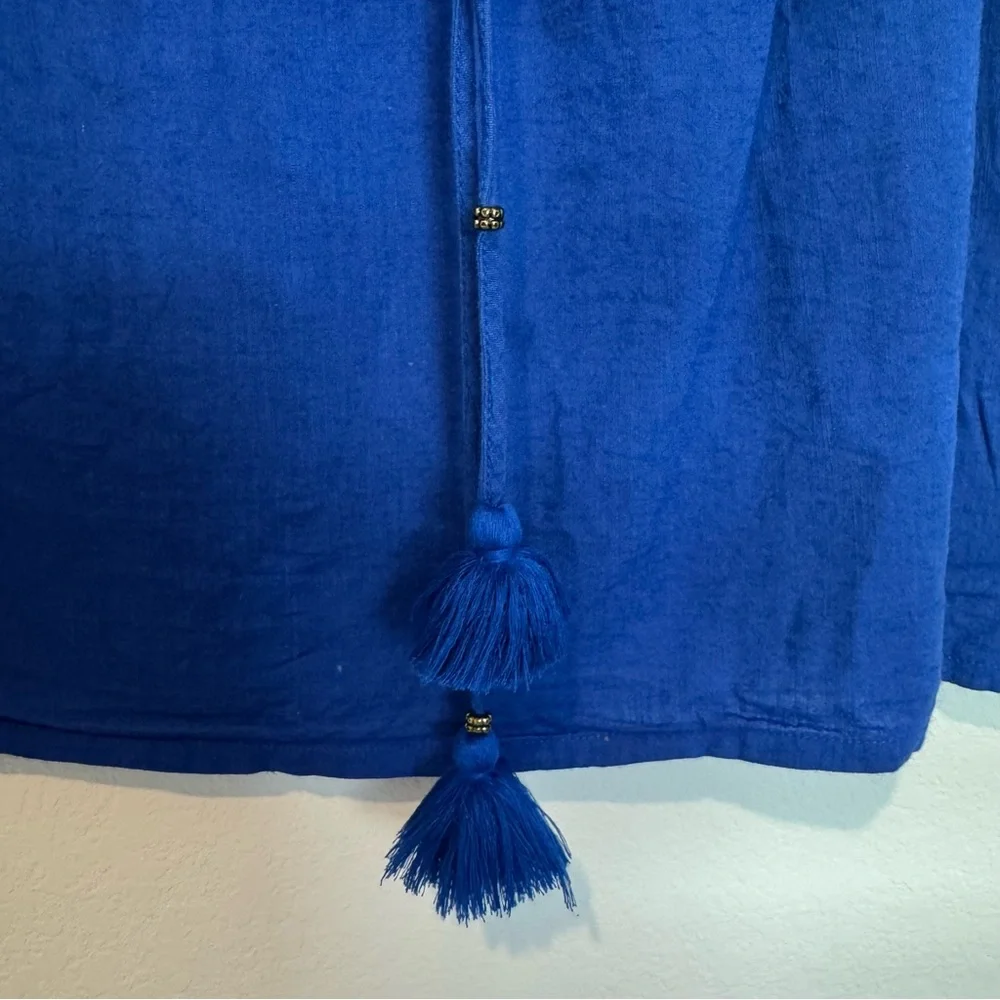 Knox Rose Blue Peasant Embroidered Short Sleeve Blouse - Picture 2 of 6
